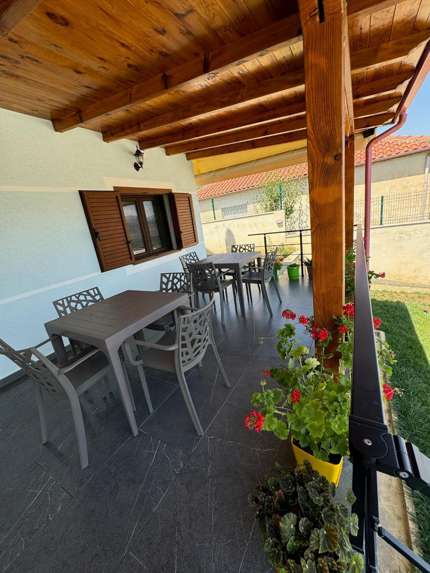Villa Sana Rooms Përmet Exteriör bild