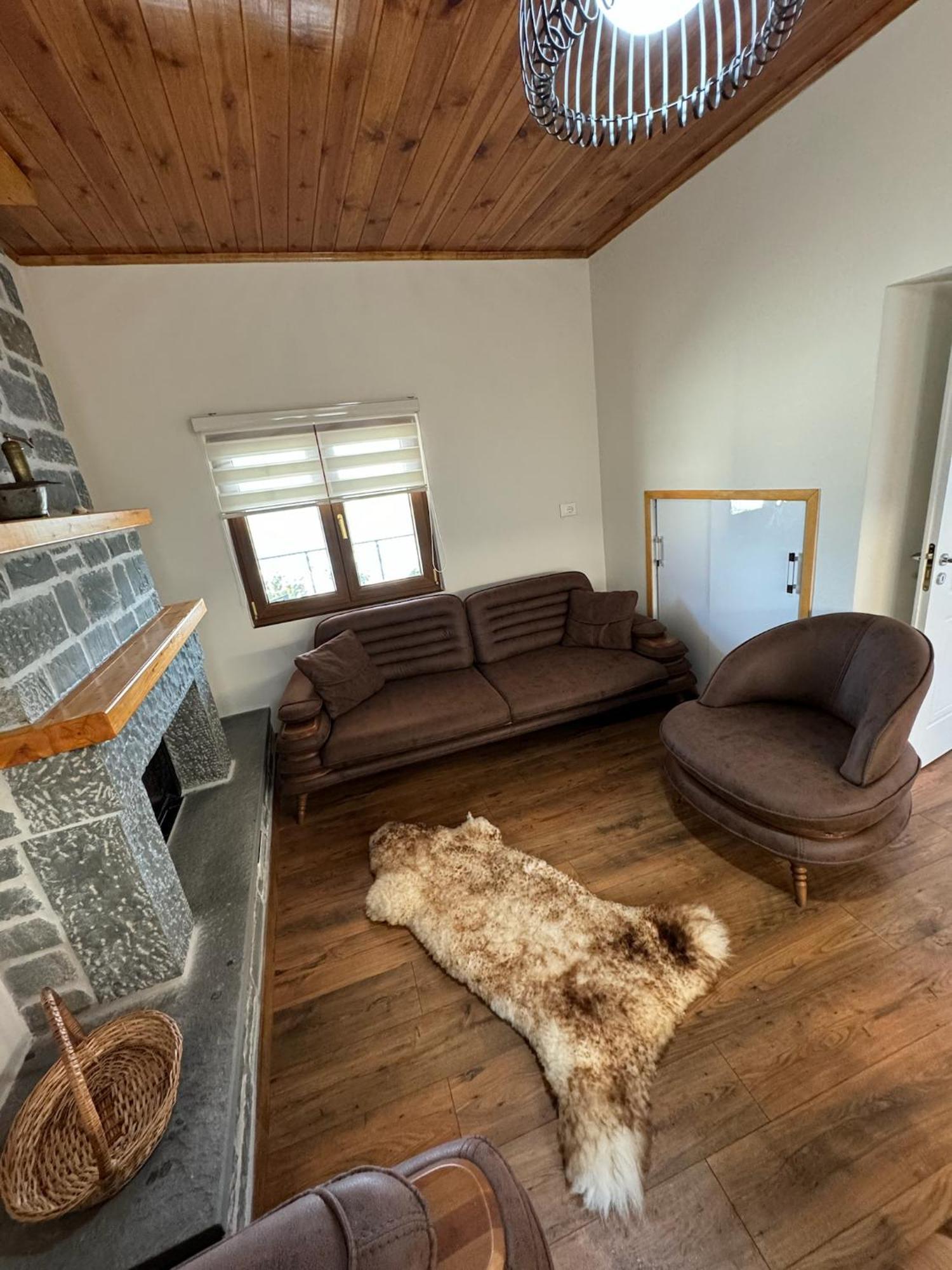 Villa Sana Rooms Përmet Exteriör bild
